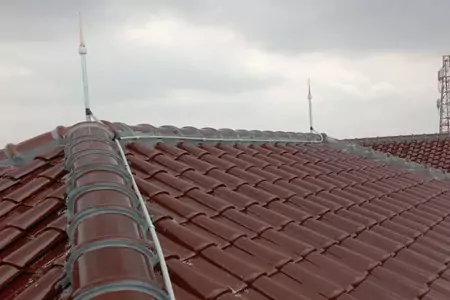 jasa tukang pasang penangkal petir di Bali